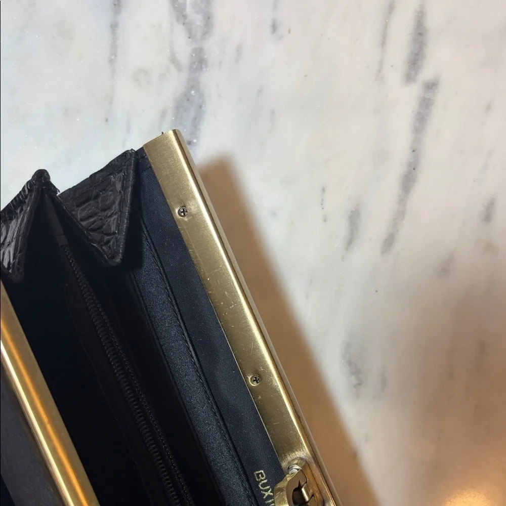 Buxton Faux Crocodile-Embossed Wallet/clutch 🐊